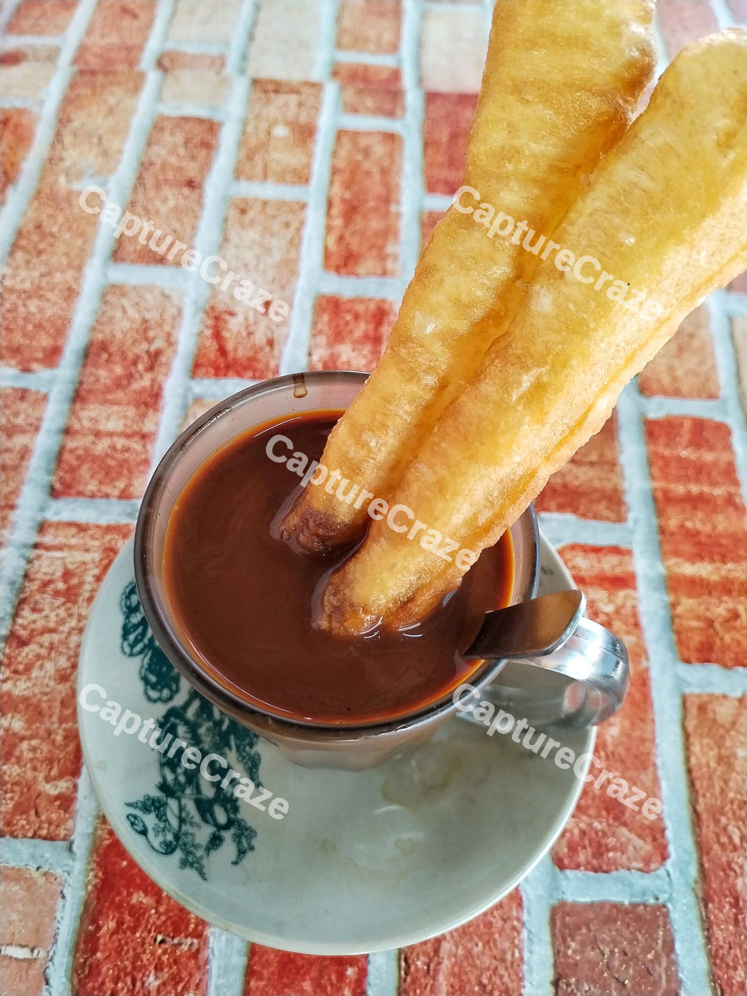 Churros with chocolate